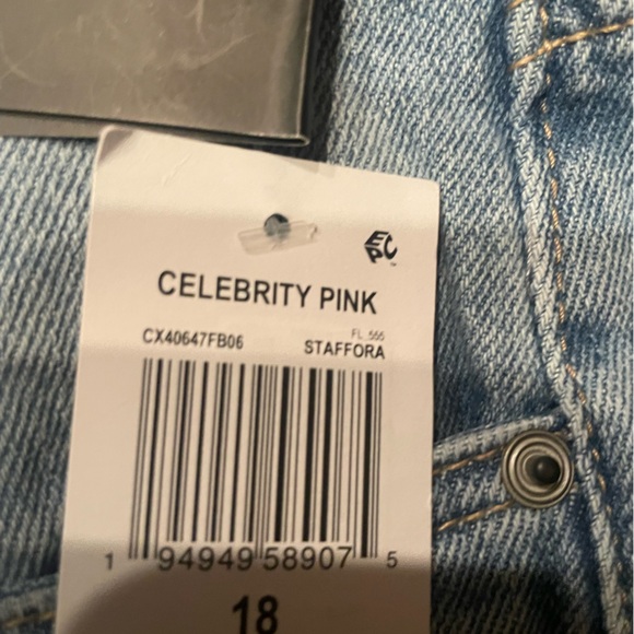 Celebrity Pink Sky Blue Jeans - Picture 5 of 5